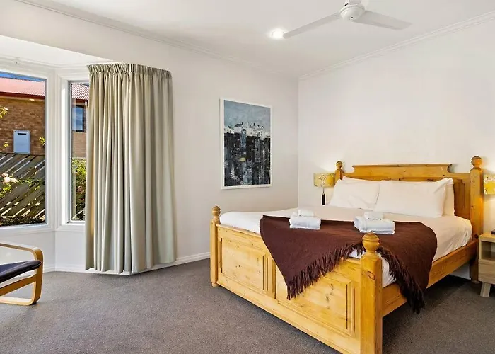 Close To Town With Large Outdoor Living Space Sleeps 9 * 瓦纳卡
